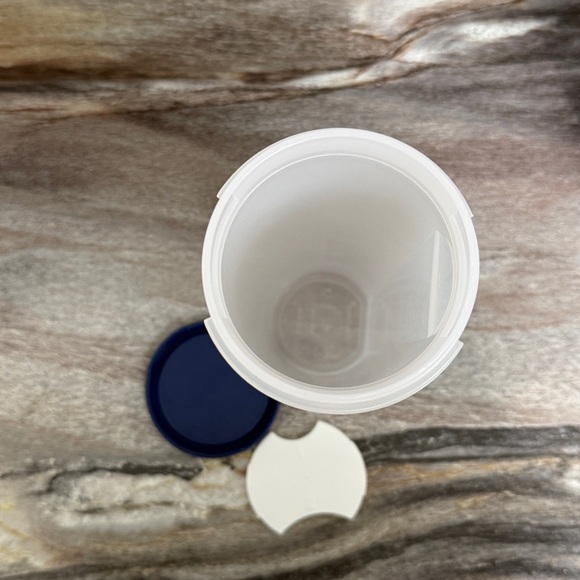 Tupperware Modular Mates Spaghetti Dispenser | Pasta Storage Container - Picture 4 of 4